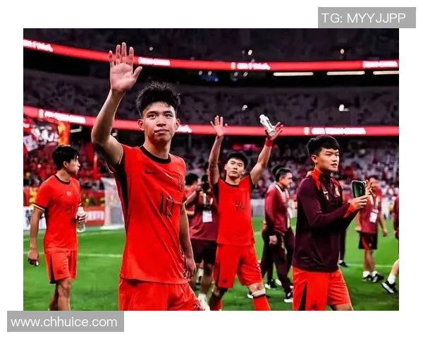 王钰栋能否在德甲崭露头角三笘薰的成功为国足树立榜样